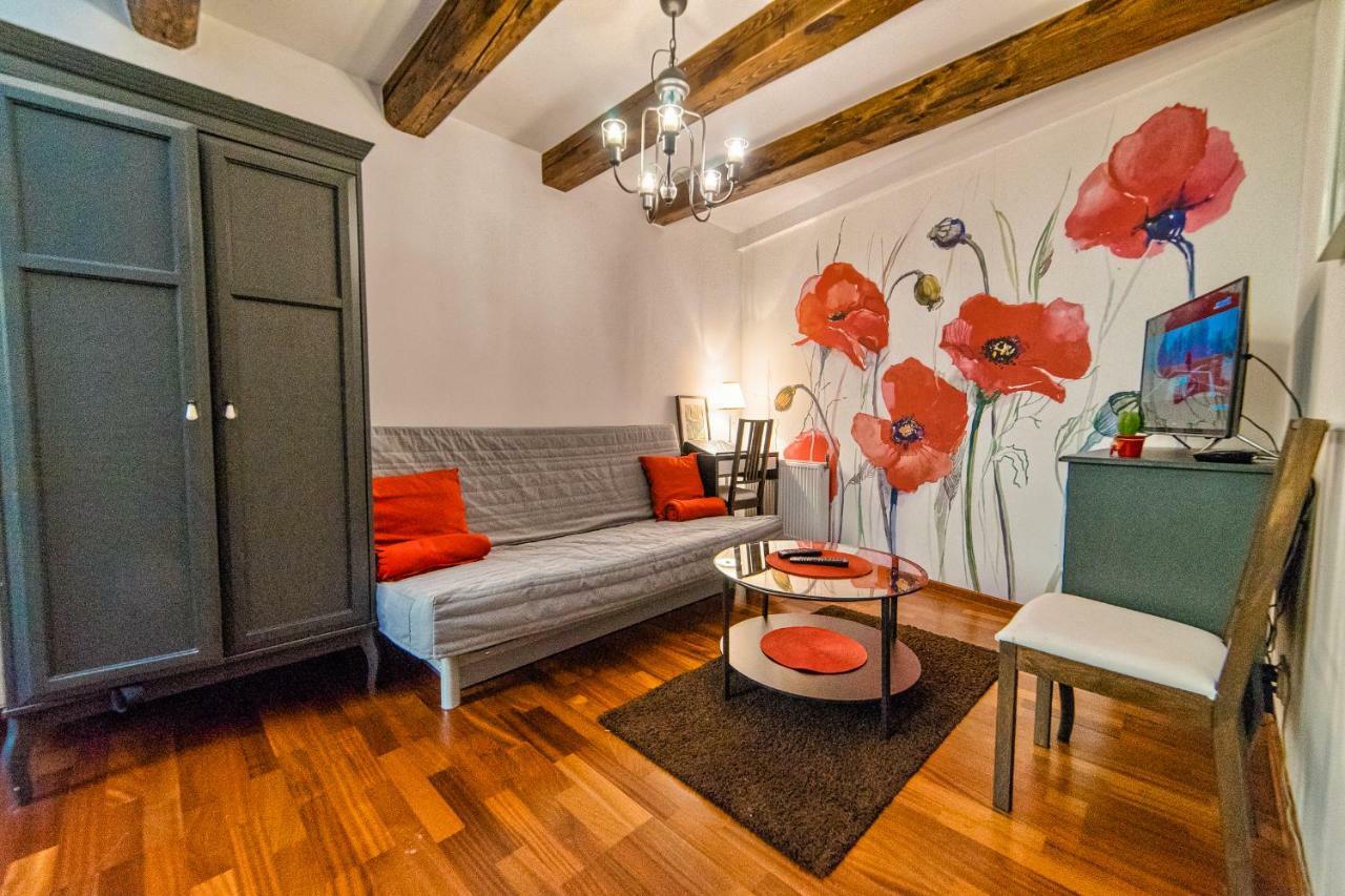 Quiet & Cosy Apt In The Heart Of Old Cracow Krakow Dış mekan fotoğraf